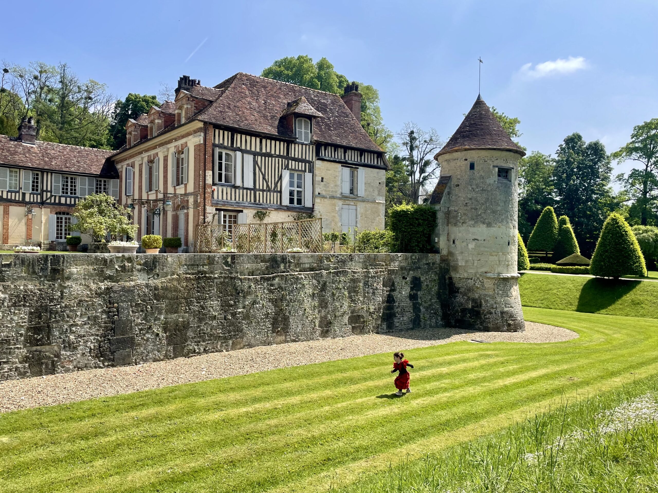Château français et son jardin